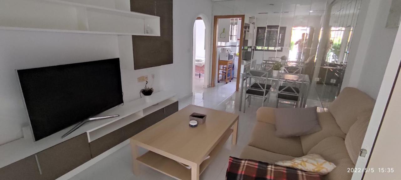 Punta Prima Bungalow Jardin Privado Torrevieja Eksteriør bilde