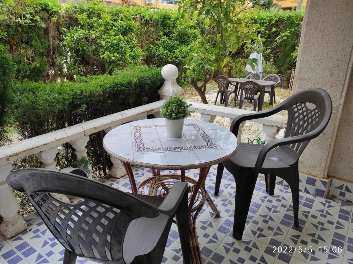 Punta Prima Bungalow Jardin Privado Torrevieja Eksteriør bilde